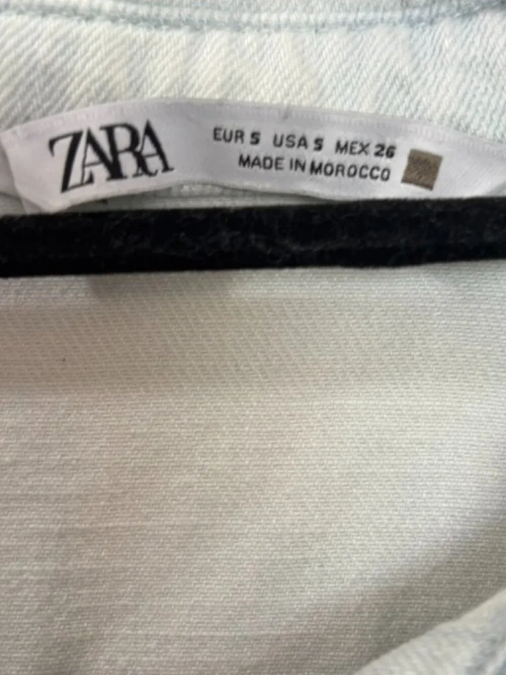 Zara Light Wash Denim Button Front Romper Size Small - Picture 3 of 3